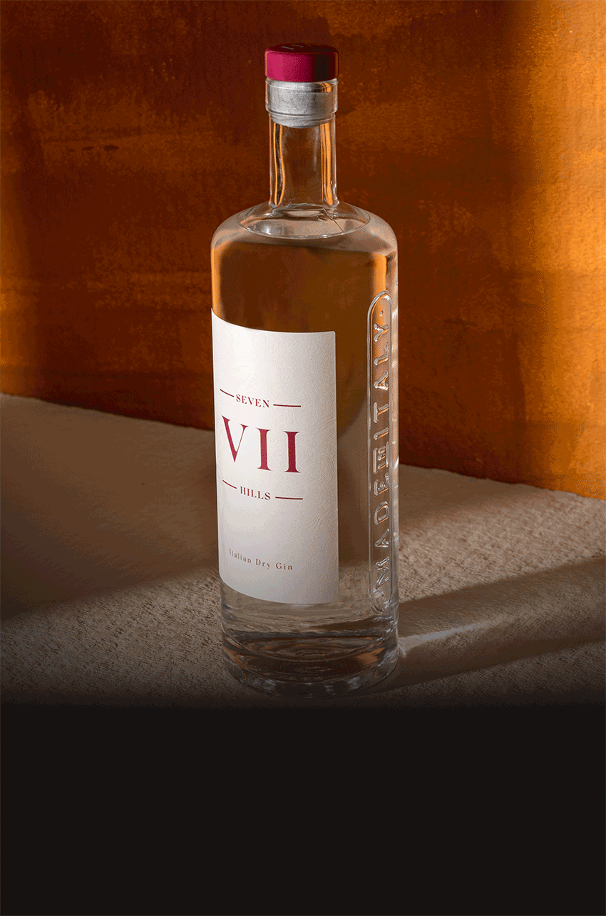 background_gin_bottle-italian-product_GIF3